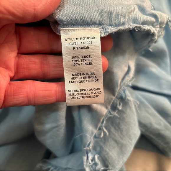 KUT from the Kloth sundress Small chambray - Picture 5 of 6